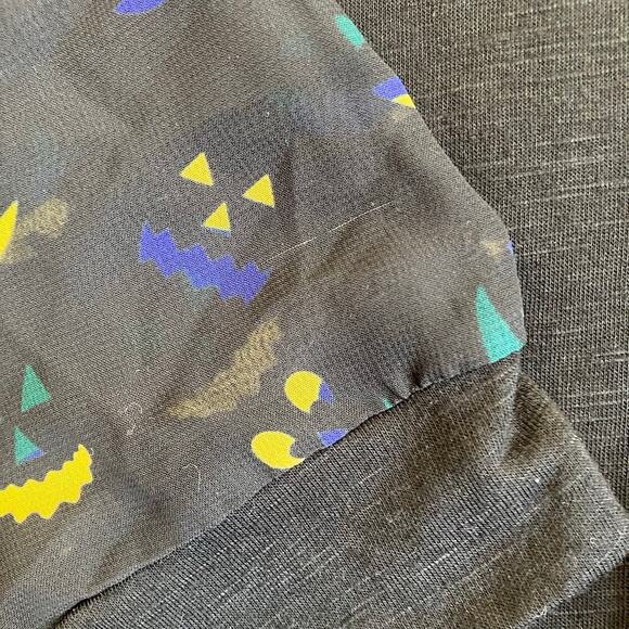 ModCloth Sz S Jack-O-Lantern Printed 3/4 Sleeve Keyhole Back Halloween Shirt - Picture 14 of 16